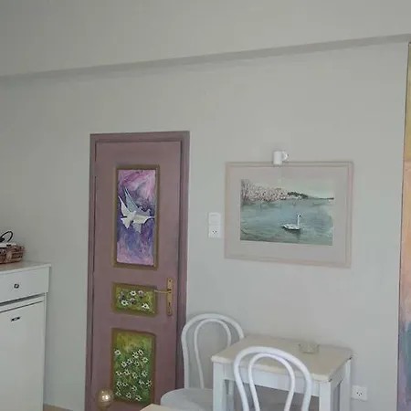 Ntafos Art Seaside Aparthotel *